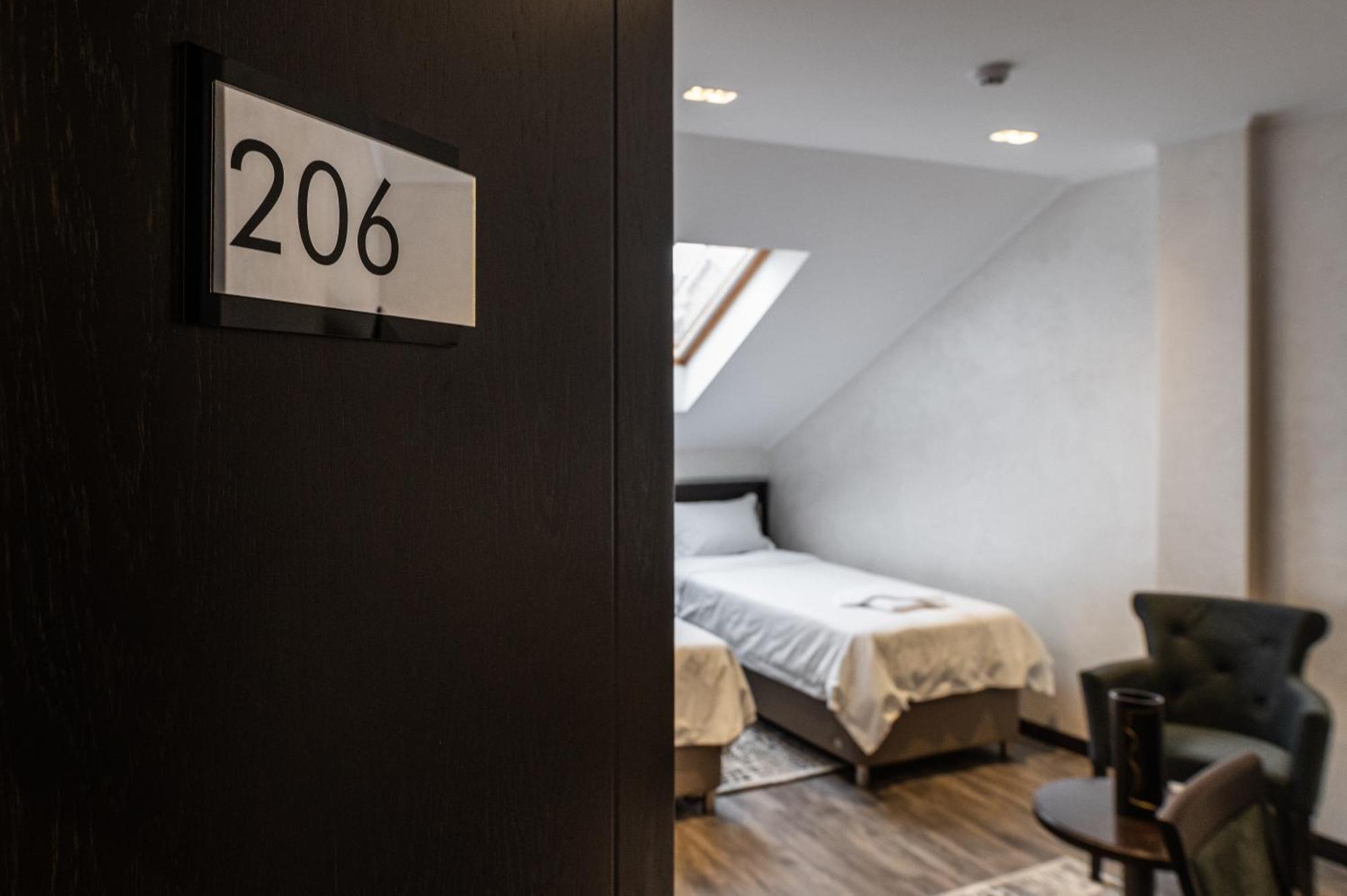 Hotel Alibi Šabac Zimmer foto